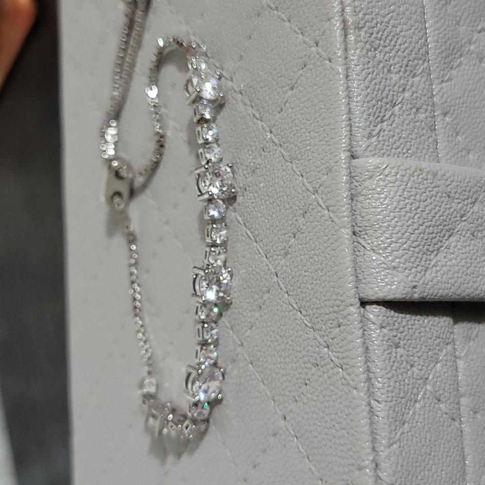 Slider bracelet